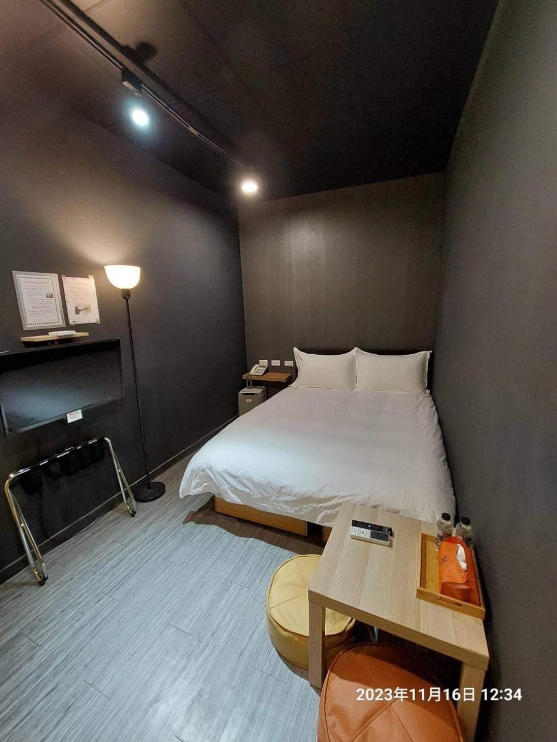 Swf淡水新五福旅館 Sinwufu Hotel Ngoại thất bức ảnh